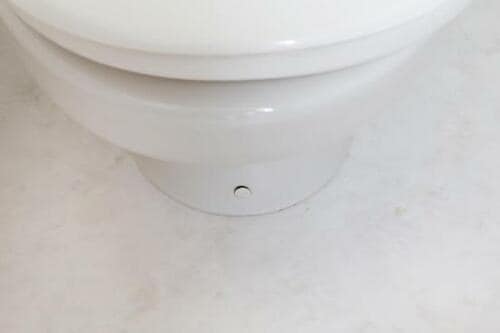 掃除ワザ1：便器下の汚れにはサンポールパック イメージ5