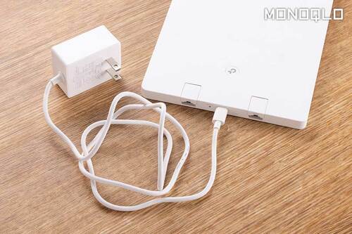 ここは惜しい:付属のコードは 短くて不便…… Wi-Fiルーターおすすめ イメージ