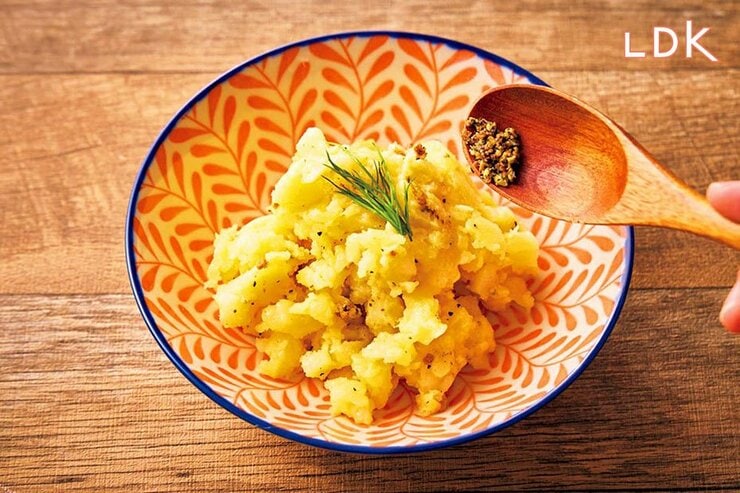かけただけでいつものポテサラが即完売！ 食卓におすすめのやみつきスパイスは？【LDKベストバイ2023】