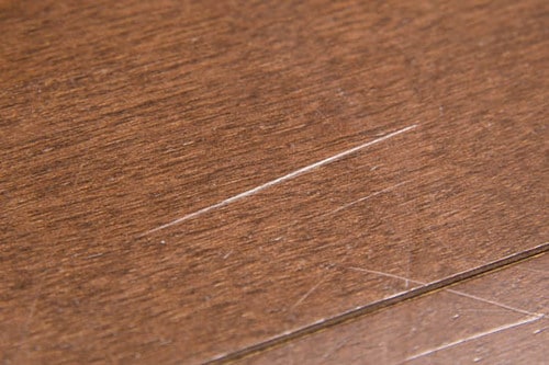 フローリングのひっかきキズは 「かくれん棒」のペアがベスト！ イメージ4