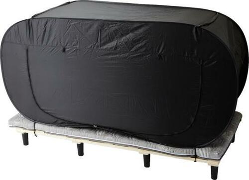 ベッド上の秘密基地が快適すぎるサンコー「ベッドdeテント」 イメージ