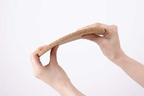 無印より1cm薄くても強度は問題ありません イメージ2