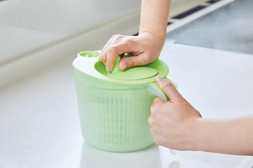 D評価: ダイソー「リビング NEW CRIS 野菜水切り器」 イメージ2