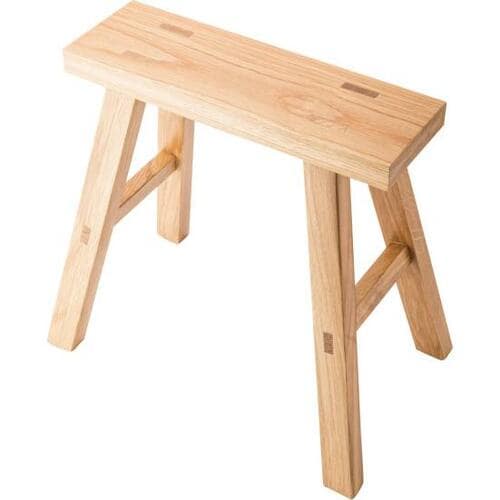 その3:ベッドまわりの収納無印の無垢材ベンチを多目的に利用 イメージ2