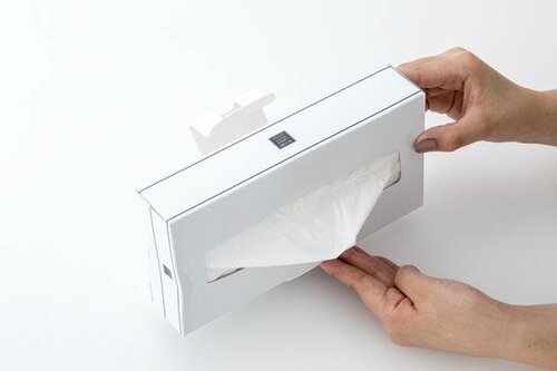 ちょうどいい位置にペタッ!ティッシュ置場が自由自在