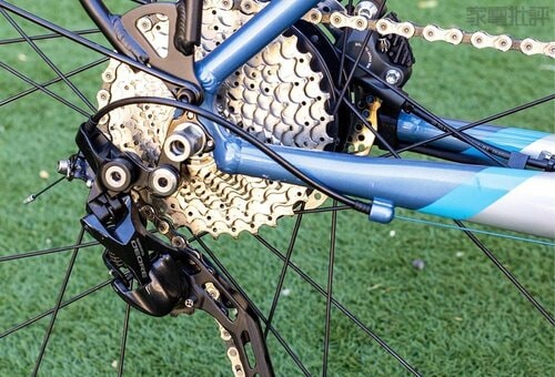 【変速】 e-bikeおすすめ イメージ