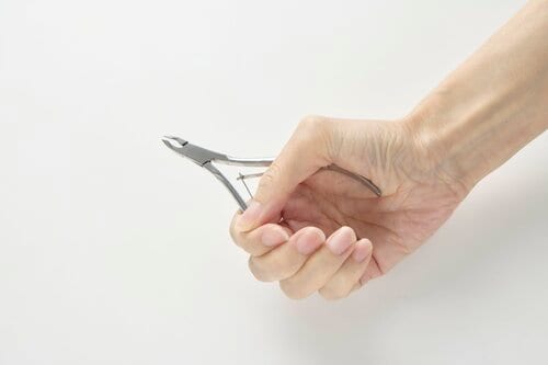 スプリングが強めのものがよい キューティクルニッパーおすすめ イメージ