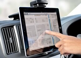 iPad Proも手帳スマホもOK！ おすすめ車載ホルダー5選