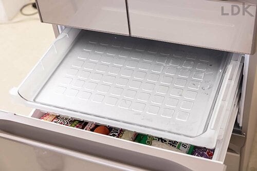 最上段の薄物ケース 冷蔵庫おすすめ イメージ