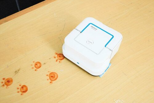 【ロボット掃除機部門】自動拭き掃除何度も往復してこびりつきもピカピカ