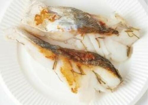 酒+塩+ハーブ:上品な香りでムニエルに!