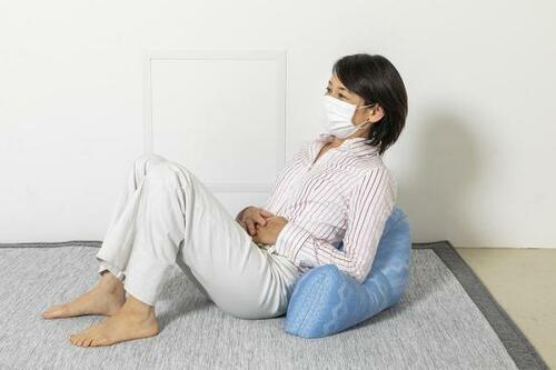 ポイント2：いろんな姿勢で安定する！ イメージ