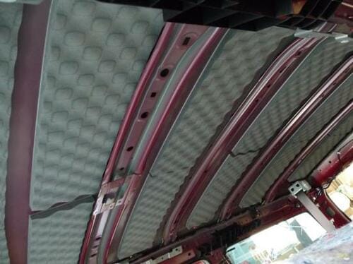 11：騒音を大幅カット！ 車内が驚くほど静かに イメージ