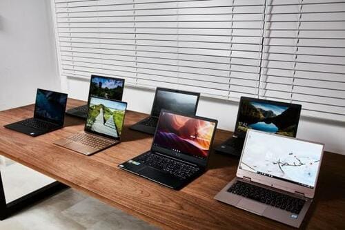 パソコンは型落ちなら安く手に入れられるんです!