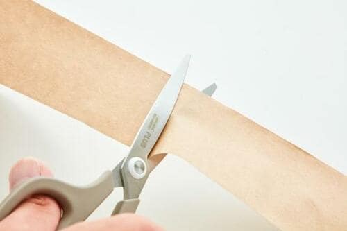 紙はもちろん仕事でよく使うクラフトテープも快適にカット!！ イメージ4