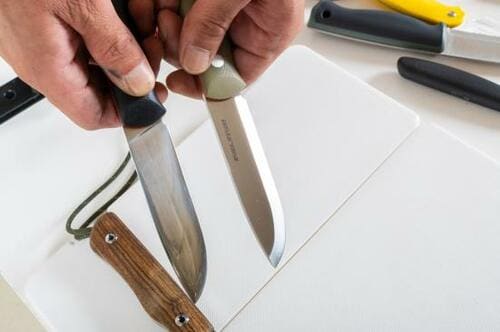 用途別に最適な刃の角度があるの？ アウトドアナイフおすすめ イメージ