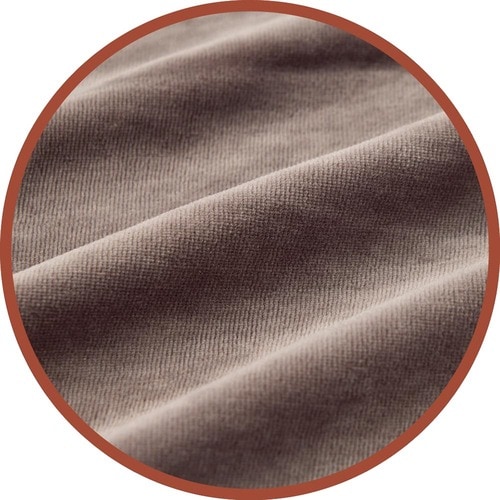 ベロアの質感が上品 無印良品ファッション　おすすめ イメージ2