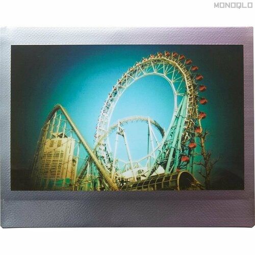 「レンズ:ビネット」×「フィルム:ウォーム」 インスタントカメラおすすめ イメージ