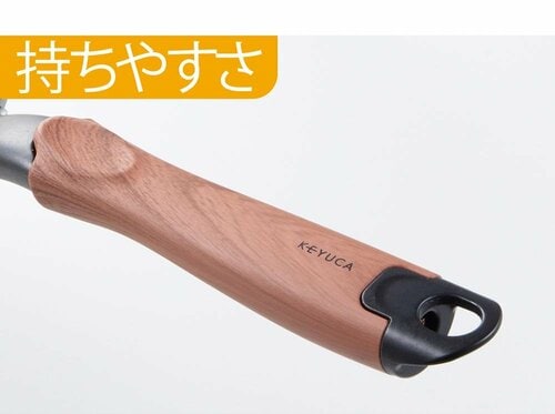 ケユカ「Kerami IH フライパン 深型24cm」の取手部分
