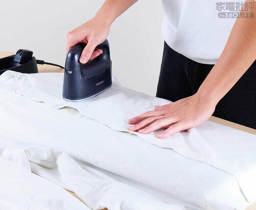 アイロンとしても使える2WAY仕様が便利 衣類スチーマーおすすめ イメージ