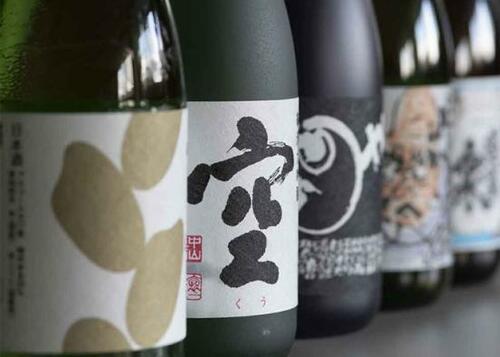 日本酒を一番知っている全国の実力派酒販店とセレクト!