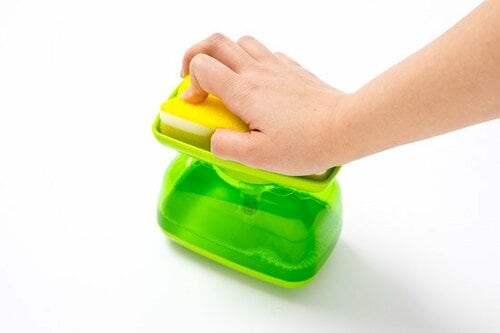 C評価: 【C評価】片手で洗剤は便利だけど汚れが残念…スポンジdeプッシュ イメージ