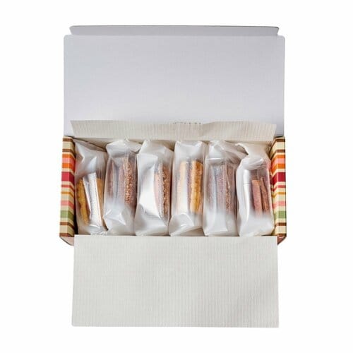 羽田空港で買えるお土産おすすめ ラ・メゾン白金 ベイクドショコラ〈レッド〉 イメージ2