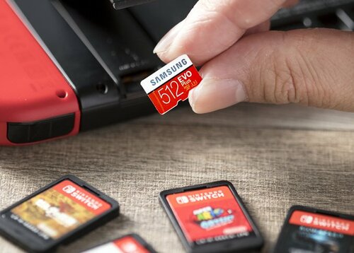 最大容量で最速はサムスンコスパならサンディスクもあり SDカードおすすめ イメージ