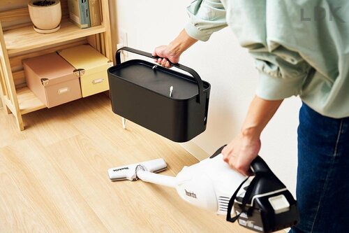 感動ポイント：平らなフタの上にスマホが置ける LDKベストバイケーブルボックスおすすめ イメージ2