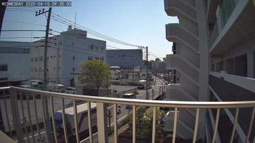 画角は120°で8倍ズームに対応