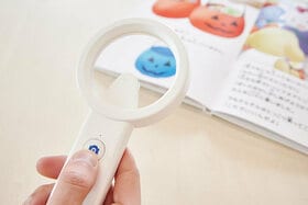 未来を感じる知育玩具！「魔法の虫めがね」ってどんなもの？｜『家電批評』が紹介