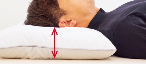 1：枕中央部分の高さを測る 高さ調整枕おすすめ イメージ2
