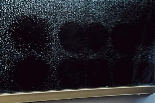 ポイント：力を入れずに水アカを撃退！ イメージ2