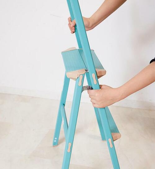 アルミ製で軽～い DCM「カラー ステップ」 イメージ2