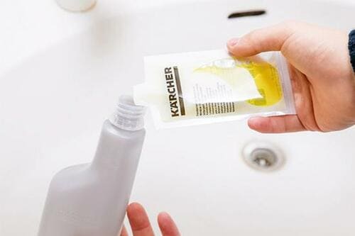 雑巾よりラクでキレイ！窓拭きもケルヒャーにお任せ イメージ