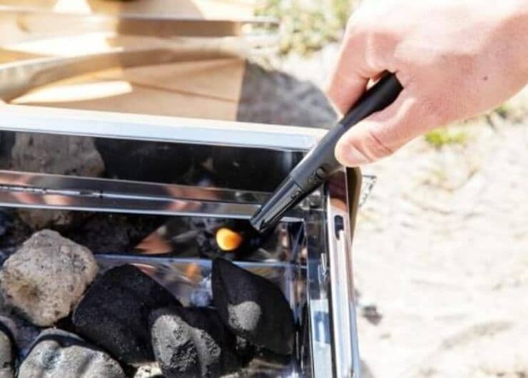 BBQをラクに楽しむ！ ビギナー向け“火おこしアイテム”おすすめ6選｜絶対失敗しないキャンプガイド2020<br>