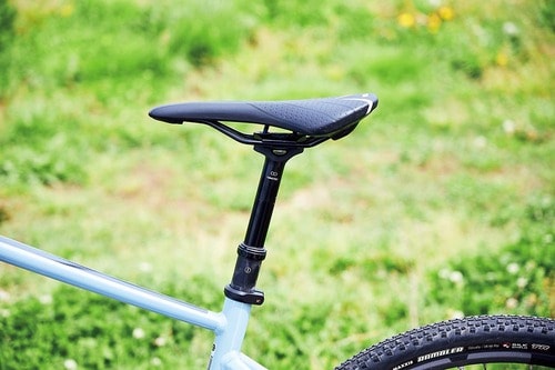 シート高が変えられるドロッパーシートポスト グラベルe-bikeおすすめ イメージ