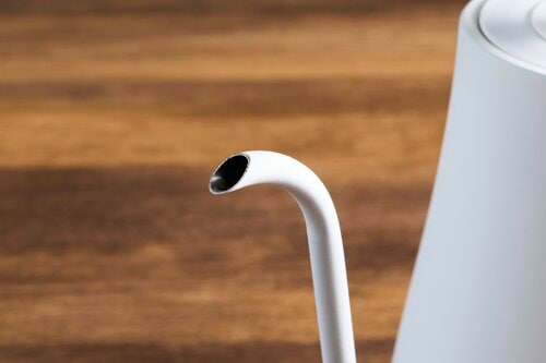 注ぎやすい角度設計が秀逸 コーヒー向けケトルおすすめ イメージ