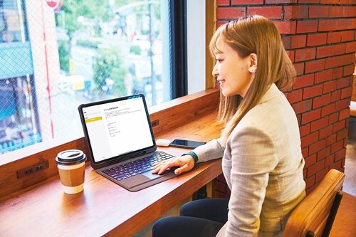スリムだから持ち運びやすい! iPadの安くて良い周辺機器おすすめ イメージ