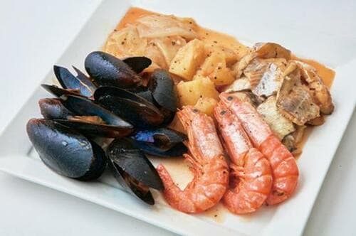 エビ・ムール貝たっぷり！豪華な魚介スープは今すぐ買うべき イメージ2