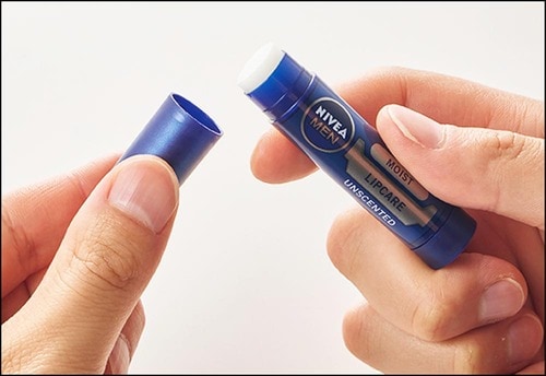 【使用感】開閉はスムーズでした メンズリップクリームおすすめ イメージ