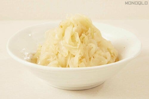 白黄色の玉ねぎ 炒め玉ねぎおすすめ イメージ