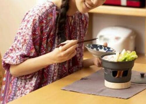 鉄なべミニはおひとり様仕様！ 火力充分だから5分でお鍋が完成 イメージ