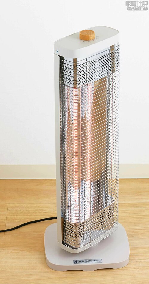 首振りは自動は70°、手動は60°まで対応 電気ストーブ・遠赤外線ヒーターおすすめ イメージ