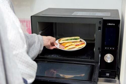 【買っていいもの①】もちもちフォカッチャのサンドウィッチ イメージ