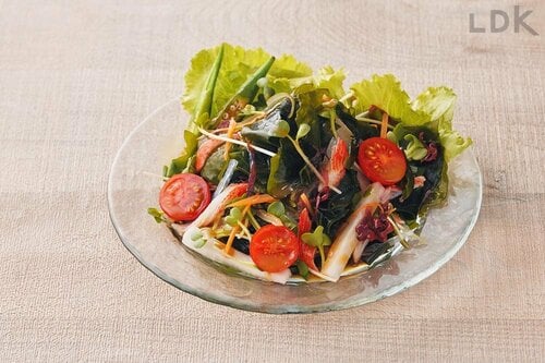 夏にぴったりなごまと鰹節が絶妙なバランス ドレッシングおすすめ イメージ