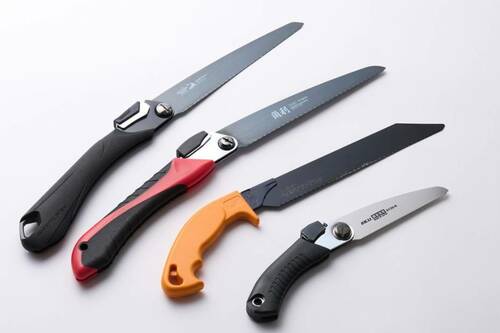 金属部のある家具を着れる家庭用ノコギリをテスト 粗大ゴミ切断ノコギリおすすめ イメージ