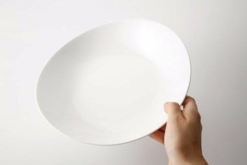 1枚1400円でも高くない!高級感があるプロ愛用の深皿