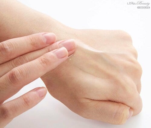 使用感:とにかく素早くなじむ 毛穴クレンジングおすすめ イメージ