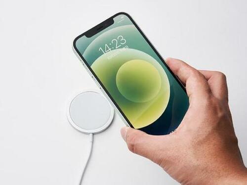 Apple「iPhone 12i」シリーズ2